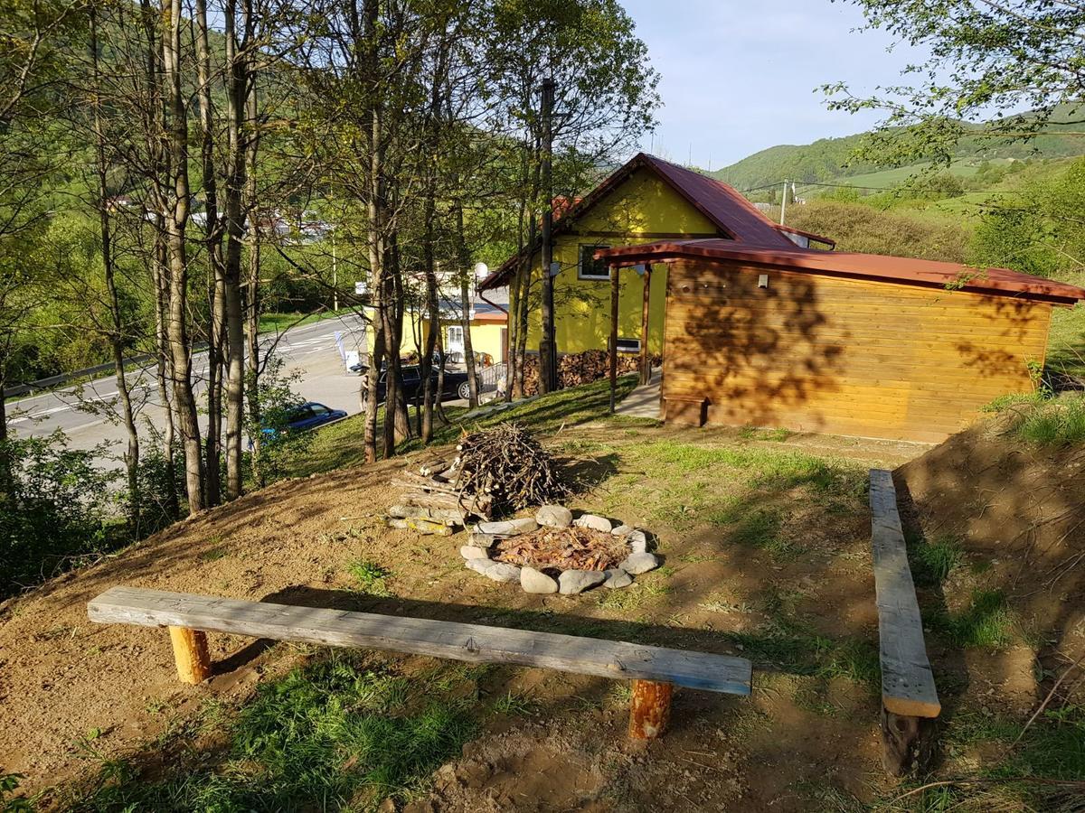 Chatka Na Hranici Circ Exterior photo